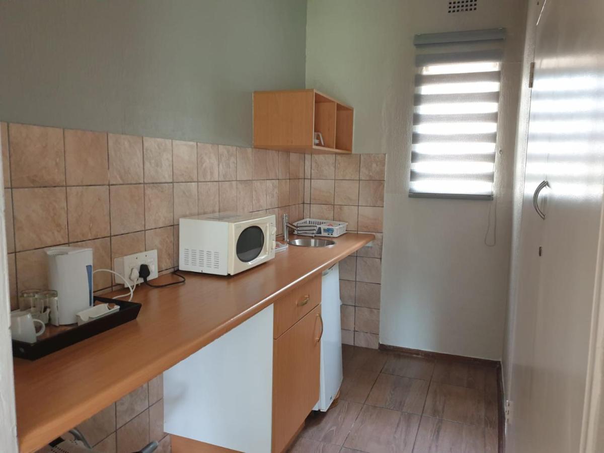 Matina Guest House Γιοχάνεσμπουργκ Εξωτερικό φωτογραφία