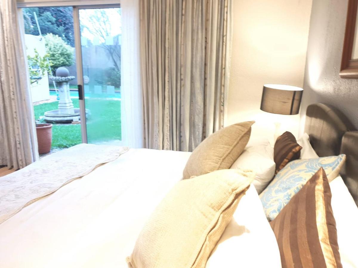 Matina Guest House Γιοχάνεσμπουργκ Εξωτερικό φωτογραφία