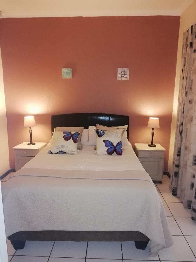 Matina Guest House Γιοχάνεσμπουργκ Εξωτερικό φωτογραφία